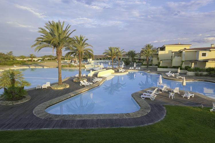 Argonauti Greenblu Resort مارينا دي بيستيتشي المظهر الخارجي الصورة