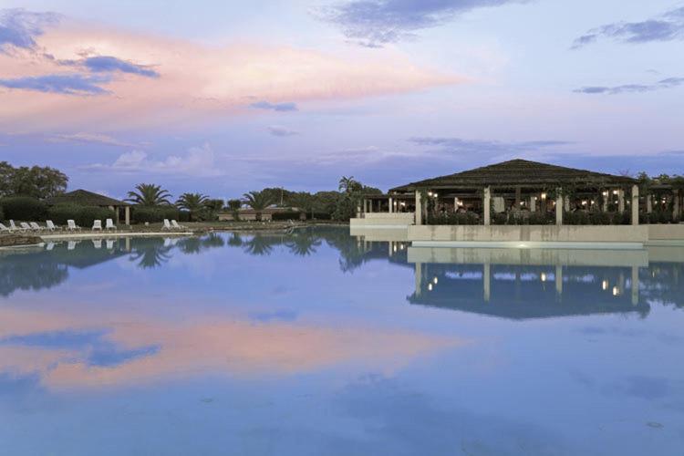 Argonauti Greenblu Resort مارينا دي بيستيتشي المظهر الخارجي الصورة