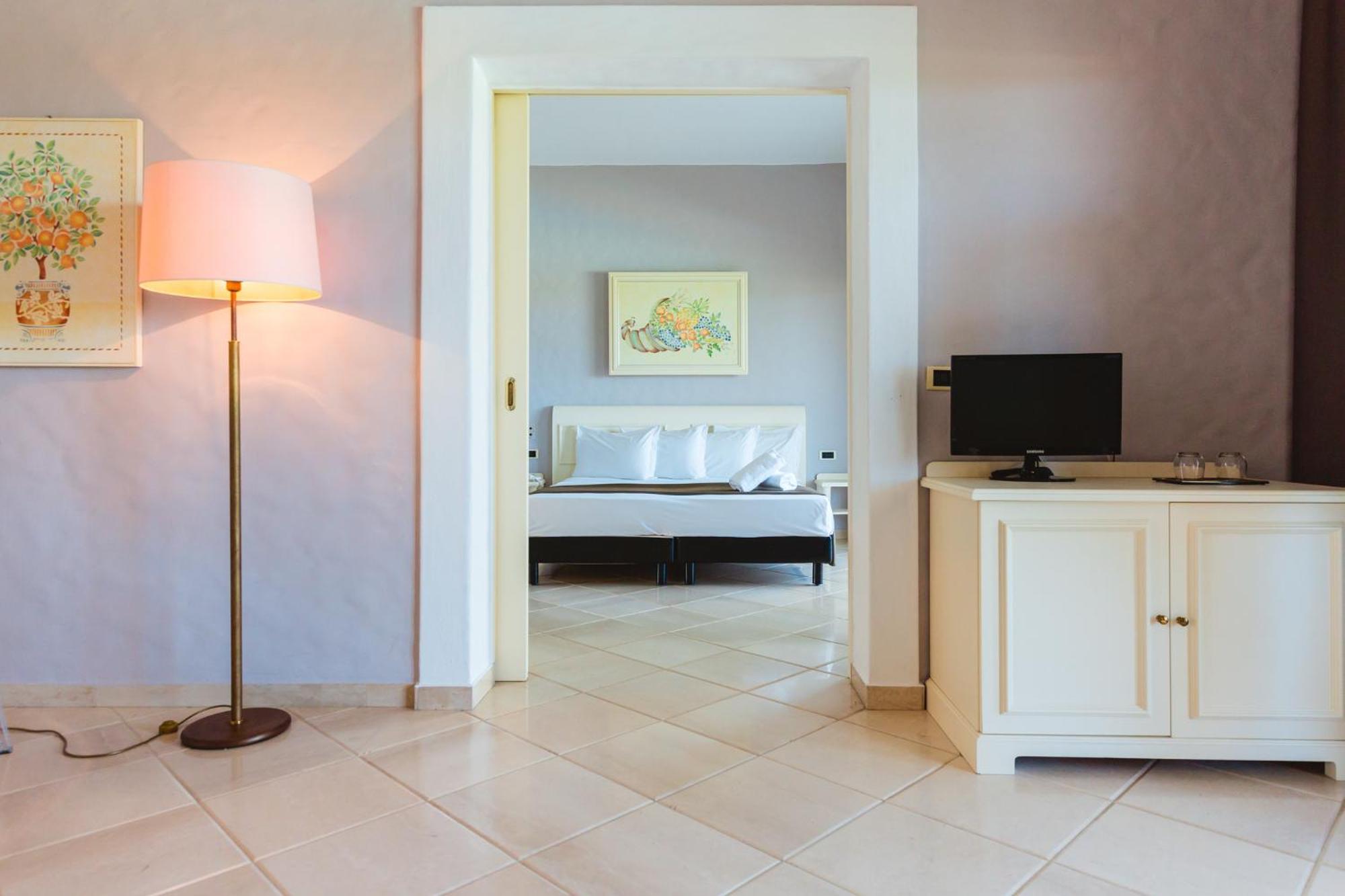 Argonauti Greenblu Resort مارينا دي بيستيتشي المظهر الخارجي الصورة